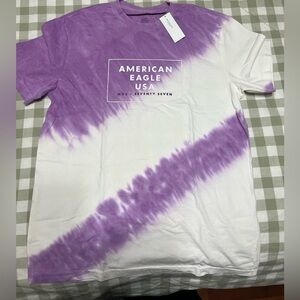 American Eagle Outfitters Purple and White Graphic Tee
